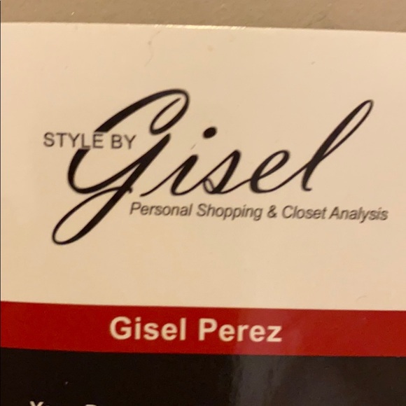Meet your Posher, Gisel - Picture 1 of 1